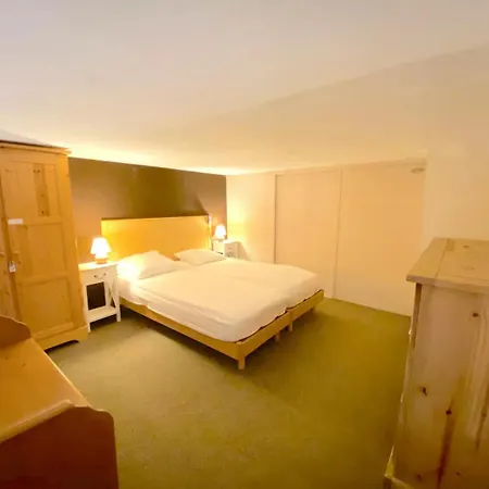 Joli Duplex En Centre Station Апартаменты Ле-Соз