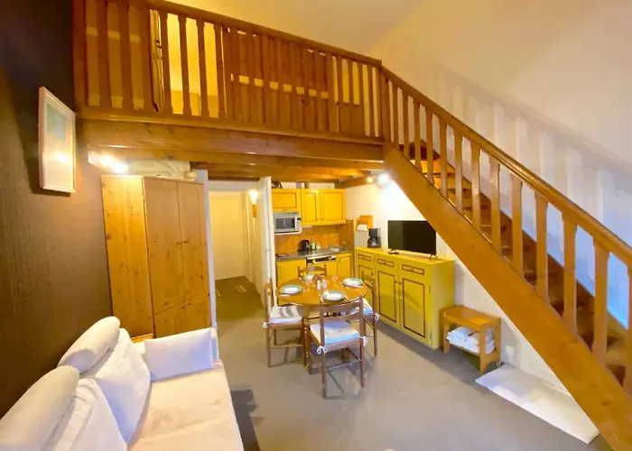 Appartement Joli Duplex En Centre Station *